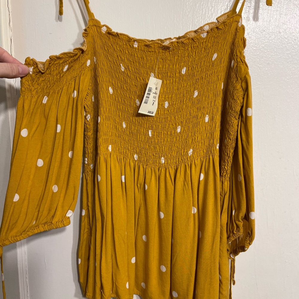 Smocked top - Picture 3 of 4